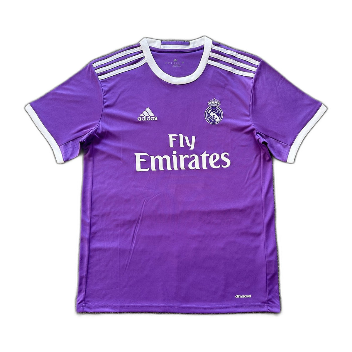 [DEMO] Maillot Real Madrid extérieur 2016-17
