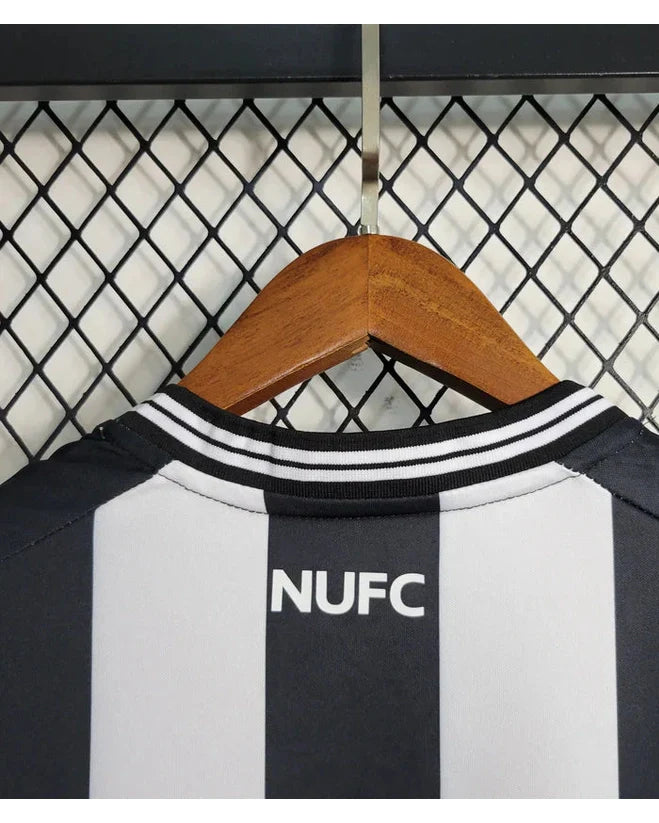 Maillot Domicile Newcastle 2023-2024