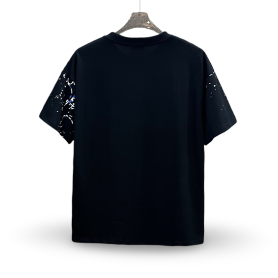 T-Shirt D