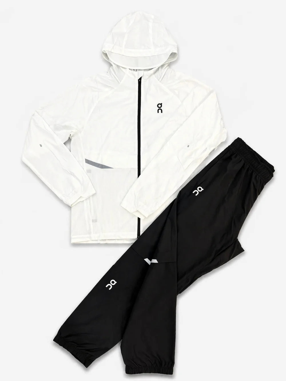 Ensemble On Cloud - Blanc/Noir