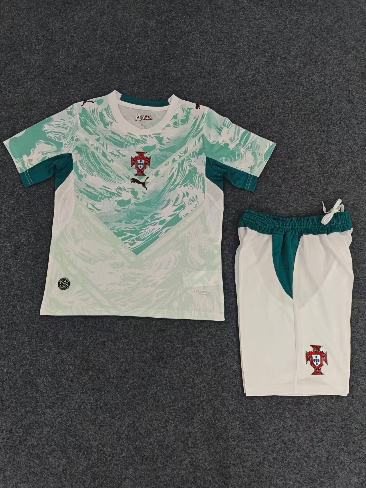 Maillot Portugal Exterieur 2026 Enfant