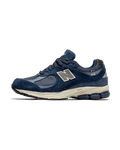 New Balance® 2002R Gore-Tex Navy Arctic Grey