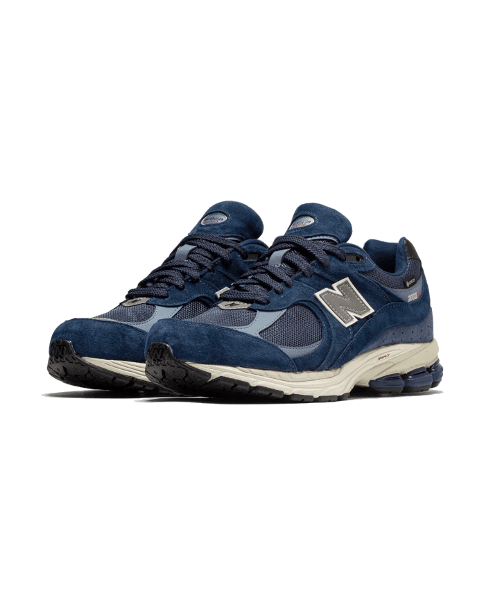 New Balance® 2002R Gore-Tex Navy Arctic Grey
