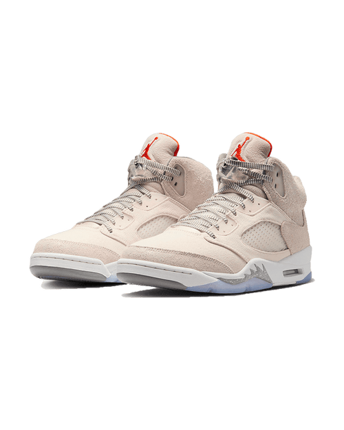 Air Jordan® 5 Retro SE Craft Light Orewood Brown