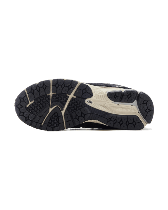 New Balance® 1906d Protection Pack Black