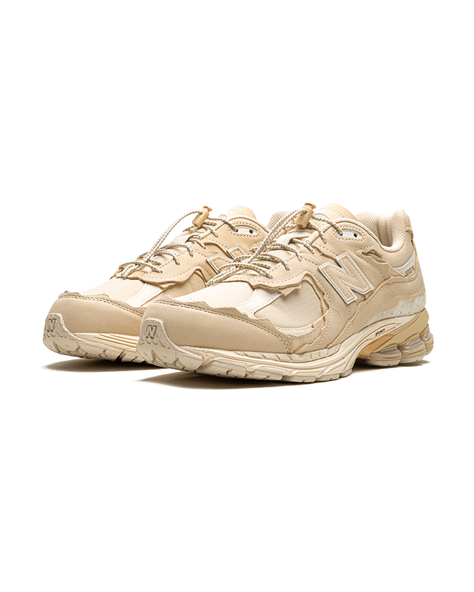 New Balance® 2002R Sandstorm Turledove