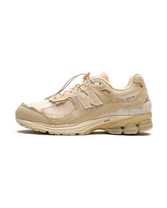 New Balance® 2002R Sandstorm Turledove